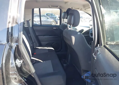 2016 Jeep Compass Sport из США, поврежденный, VIN 1C4NJCBA4GD524619